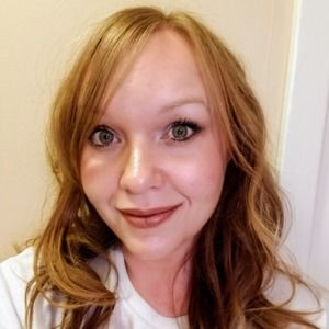 Meet your Posher, Manda